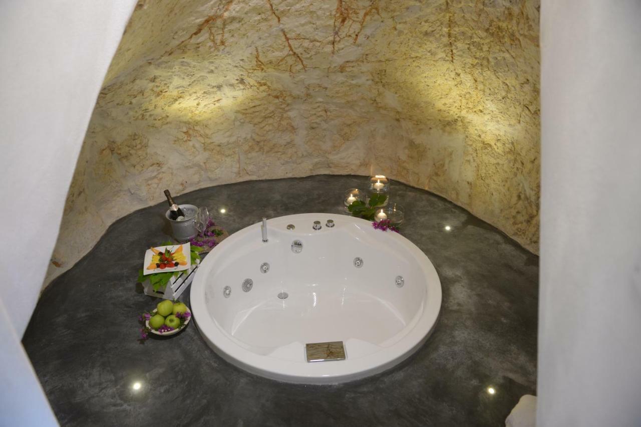 White Luxury Suite Ostuni By Gonewlocation Экстерьер фото